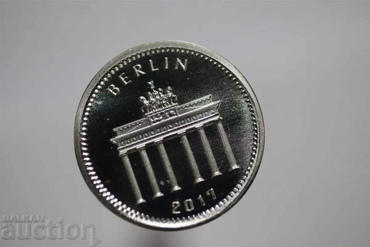 Germany Berlin 1/16oz 2017 Silver Panda with price 32.00 BGN | € 16.36 Germany Berlin 1/16oz 2017 Silver Panda with price 32.00 BGN | € 16.36