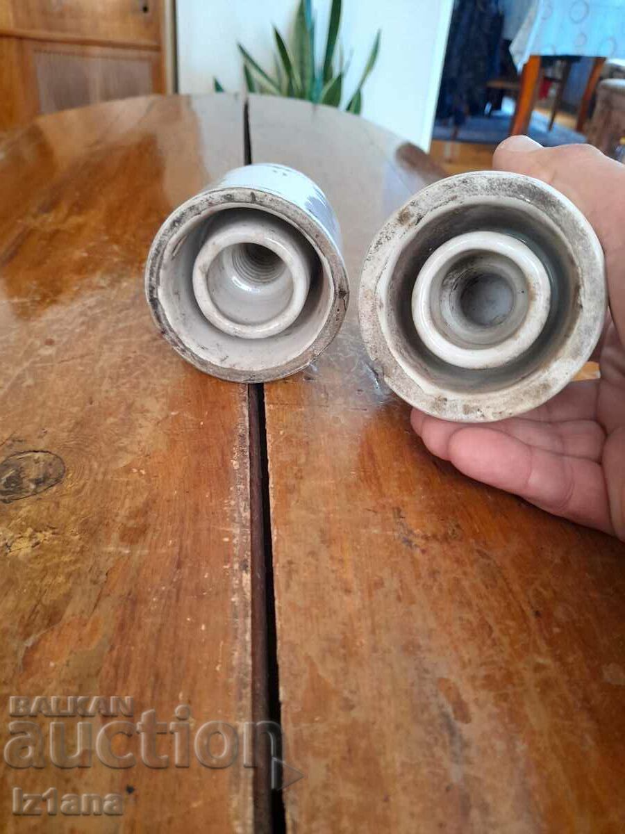 Delivery of Old porcelain insulator Delivery of Old porcelain insulator