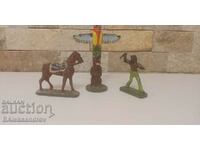 Lot of hand painted Indians with totem pole