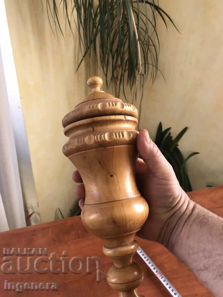 Auction  CUP SPORTS PRIZE TREE WOOD CARVING FIGURE FROM SOCA