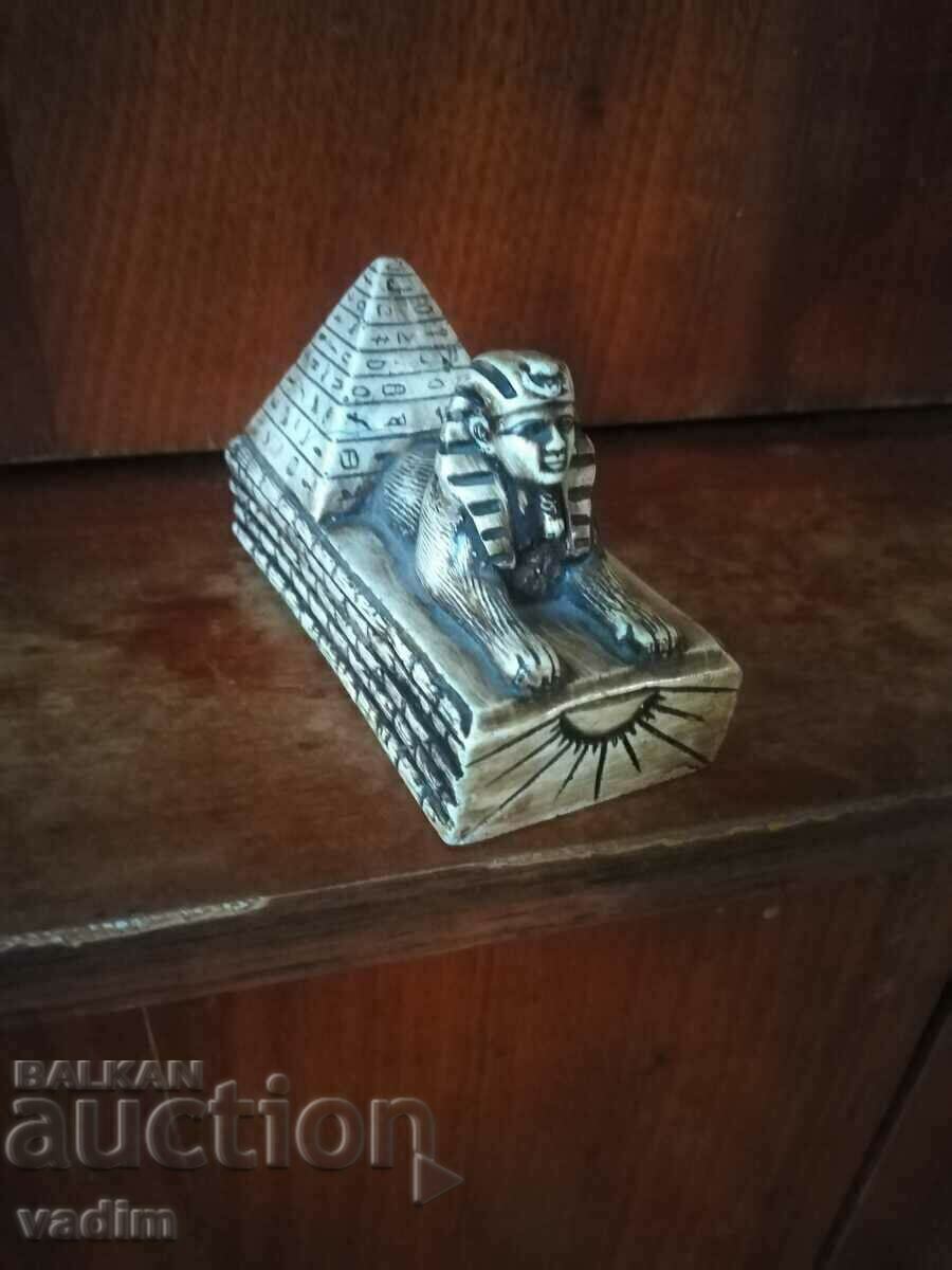 Alabaster figurine 7/13 cm with price 20.00 BGN | € 10.23