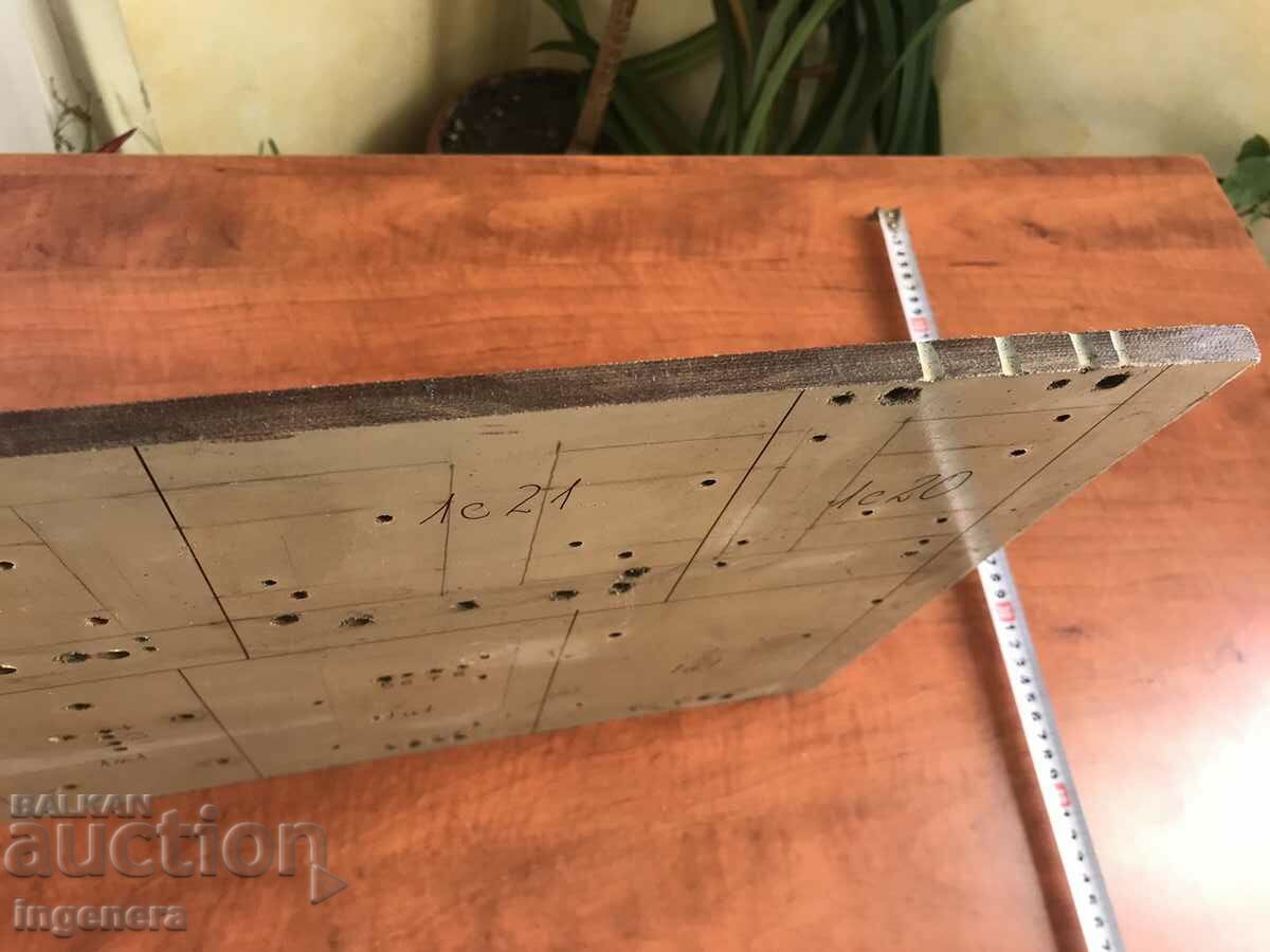 GETINAX PLATE USED WITH A THICKNESS OF 10 MM - 6