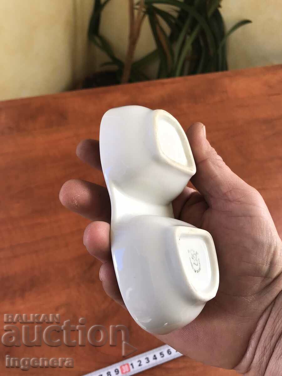 Licitație COLOC DE SARE DE PORCELAN COLOC DE PIPER BULGARIA DIN SOTSA Licitație COLOC DE SARE DE PORCELAN COLOC DE PIPER BULGARIA DIN SOTSA