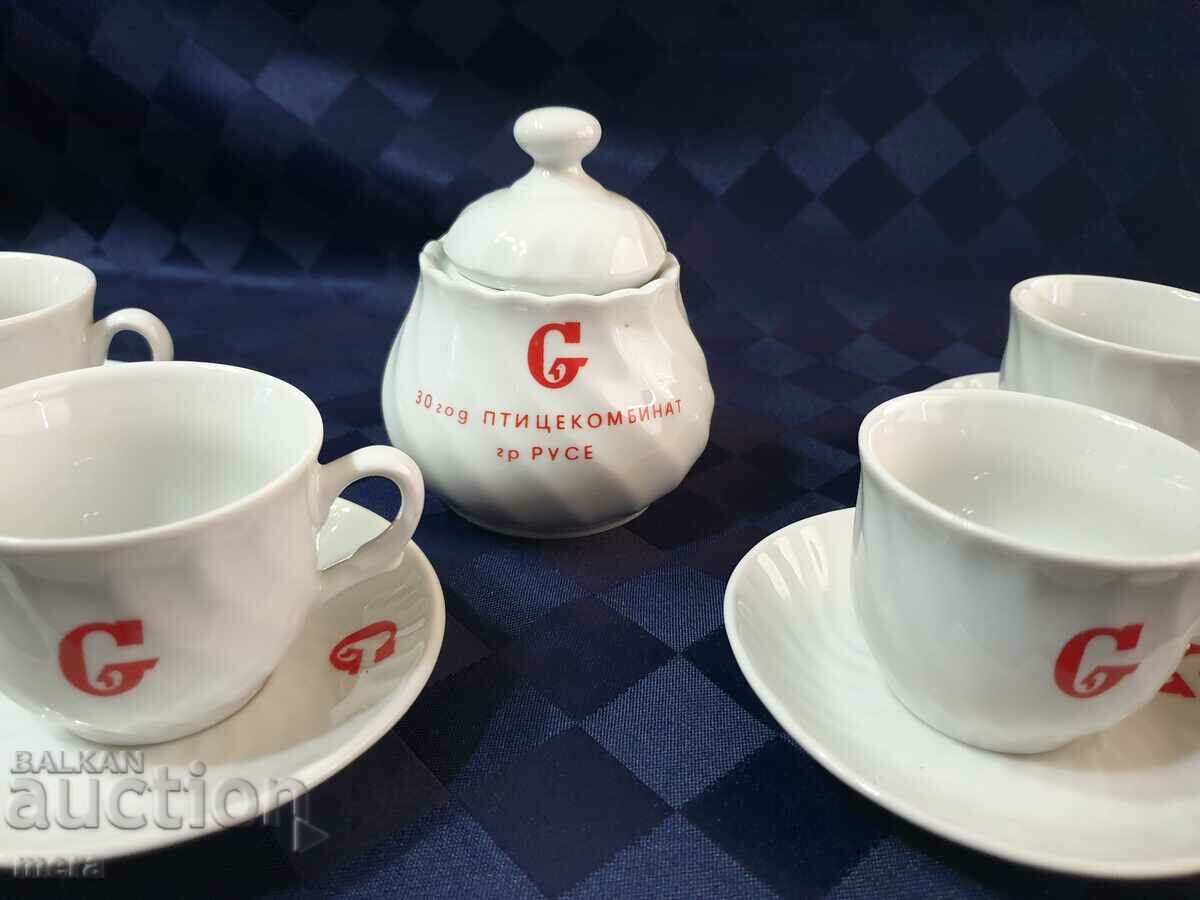 Delivery of Jubilee porcelain coffee service Delivery of Jubilee porcelain coffee service