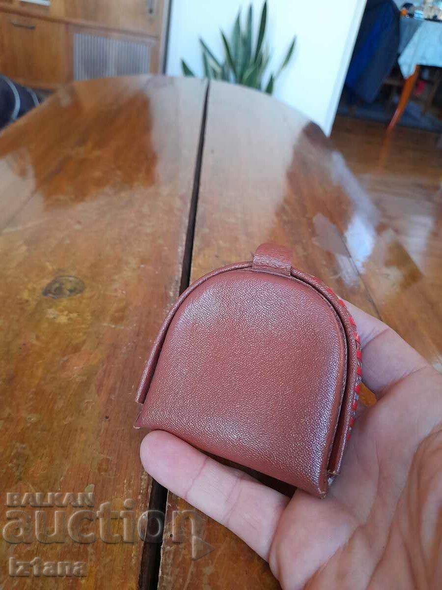 Auction  Old Gabrovo leather purse