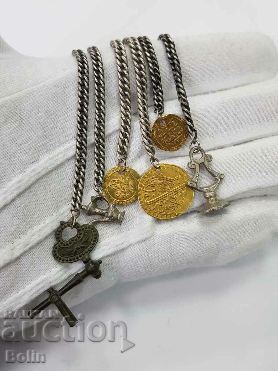 Μοναδικό ρολόι λεωφορείου Kustek Τουρκικό Οθωμανικό 19ος αι. με τιμή 2800.00 BGN | € 1431.62 Μοναδικό ρολόι λεωφορείου Kustek Τουρκικό Οθωμανικό 19ος αι. με τιμή 2800.00 BGN | € 1431.62