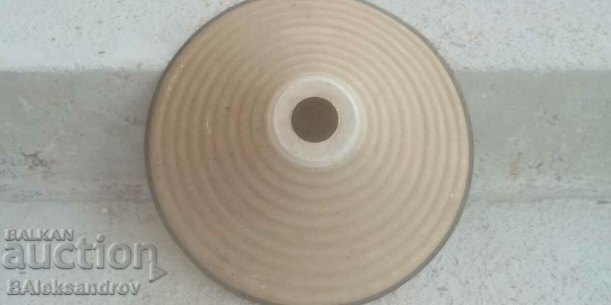 Παλιός μεταλλικός ανακλαστήρας με τιμή 13.00 BGN | € 6.65 Παλιός μεταλλικός ανακλαστήρας με τιμή 13.00 BGN | € 6.65