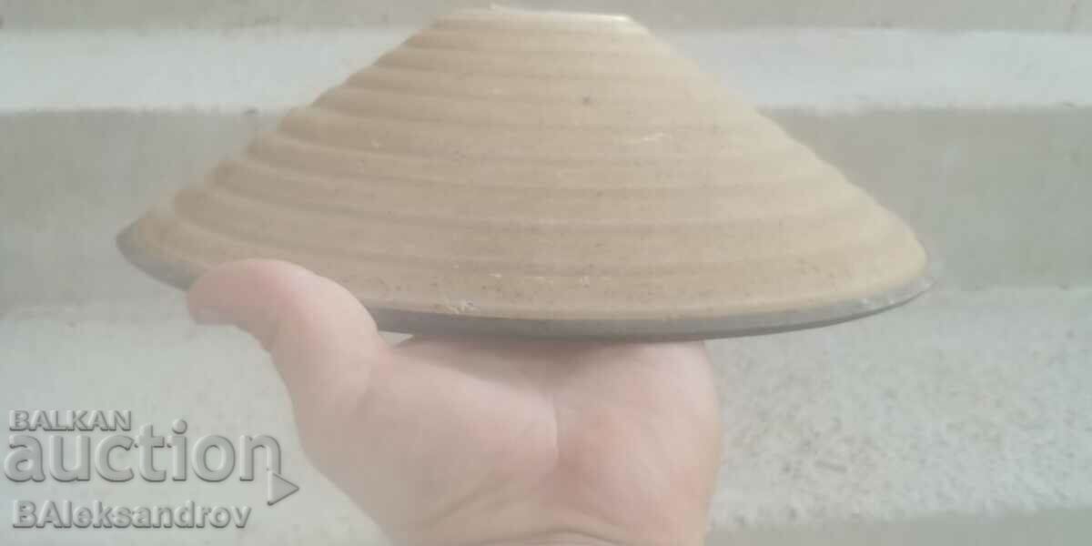 Παλιός μεταλλικός ανακλαστήρας - 5 Παλιός μεταλλικός ανακλαστήρας - 5