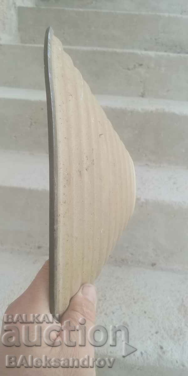 Παλιός μεταλλικός ανακλαστήρας - 6 Παλιός μεταλλικός ανακλαστήρας - 6