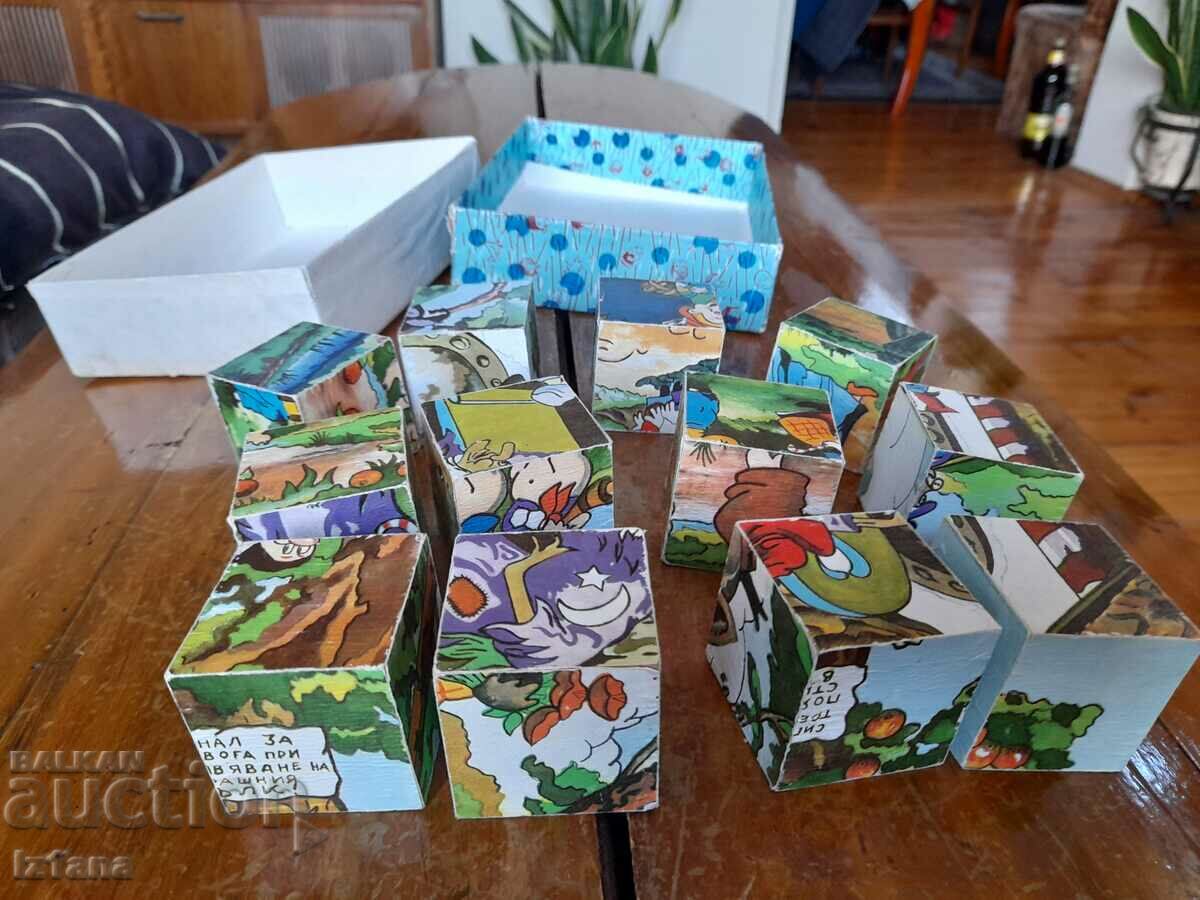 Auction An old children's game with cubes Auction An old children's game with cubes