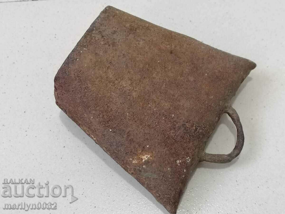 Old clapper, chan, tumbler bell - 5