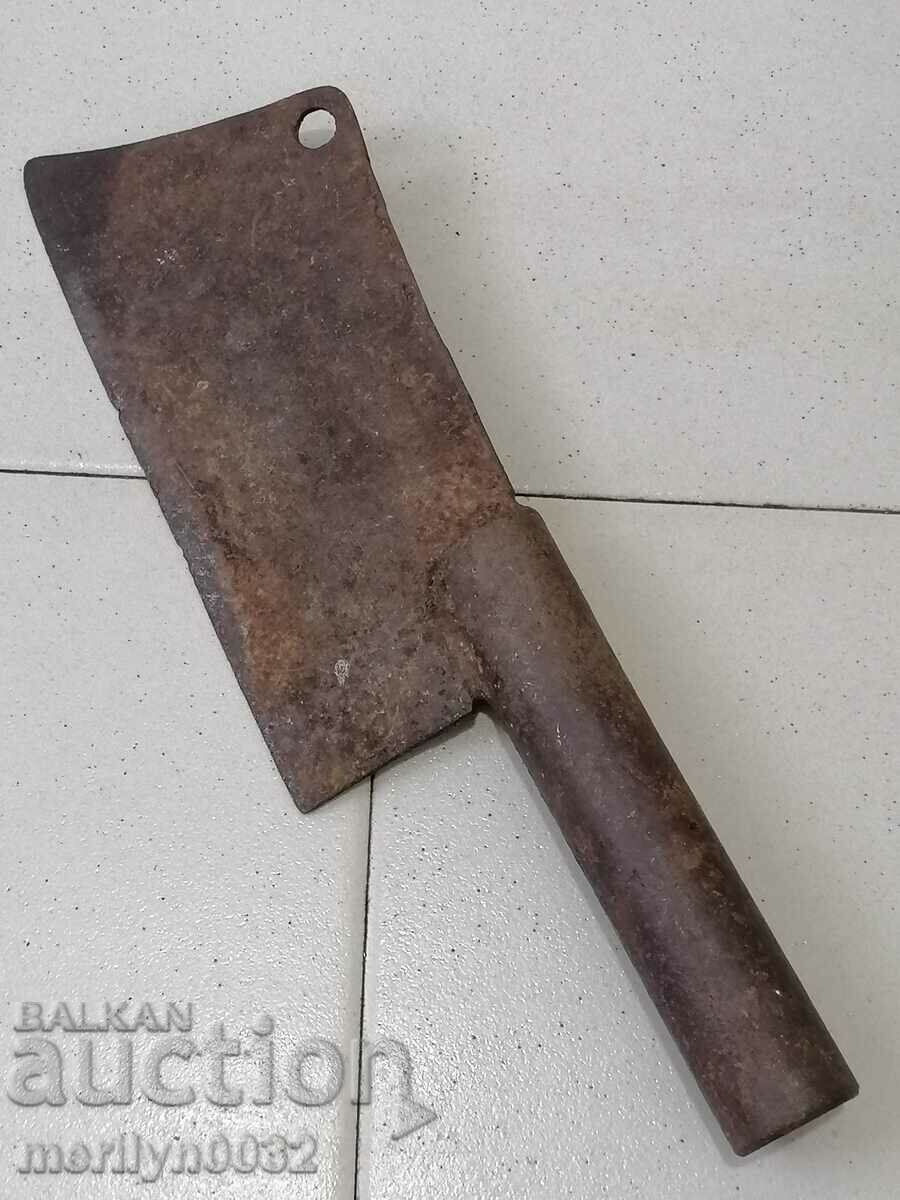 Delivery of Hand-forged saber, blade, knife, axe