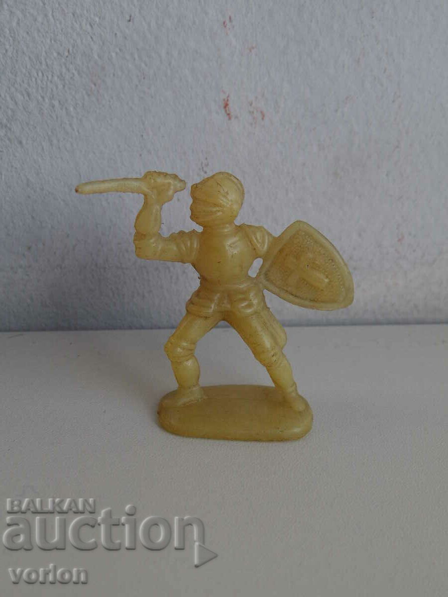 Figure, soldier: knight.