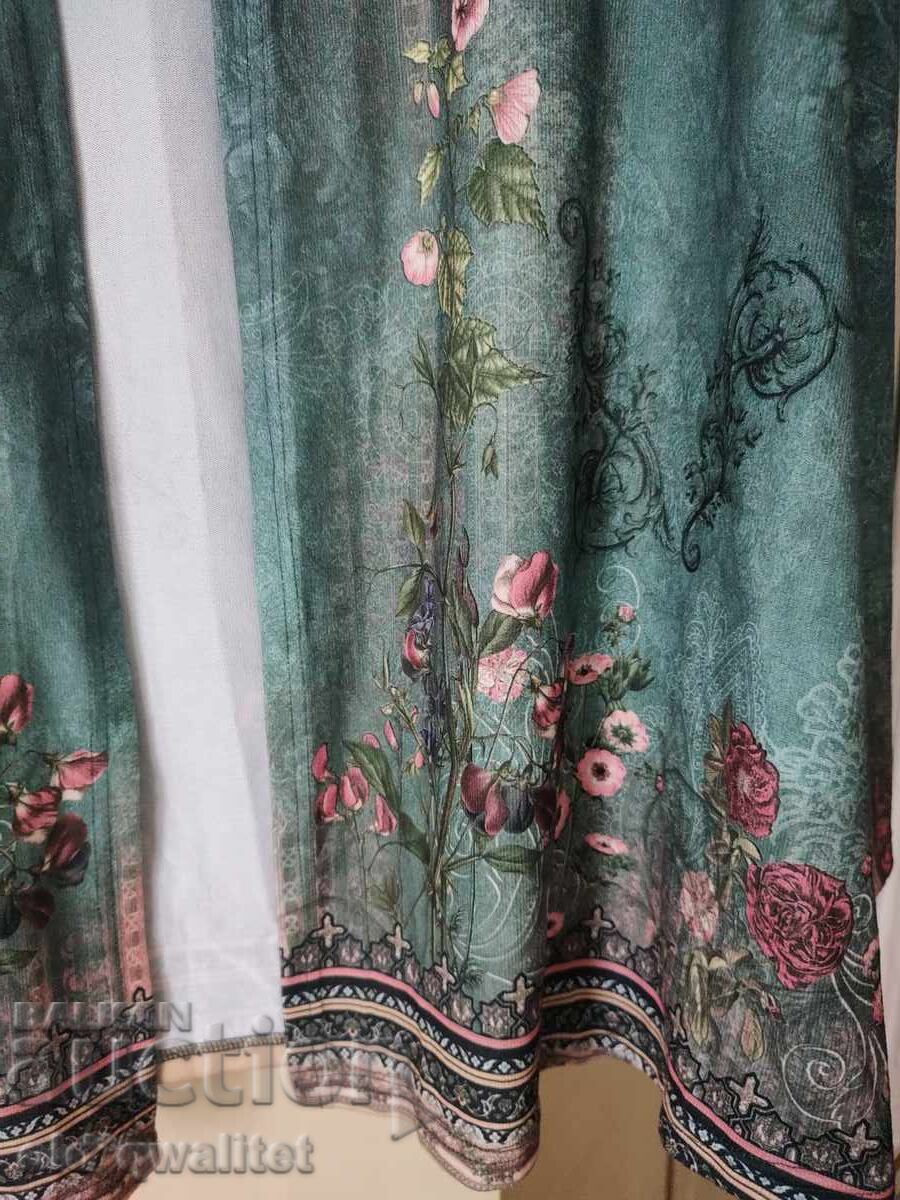 Auction  Attractive women's cardigan, like a colorful garden