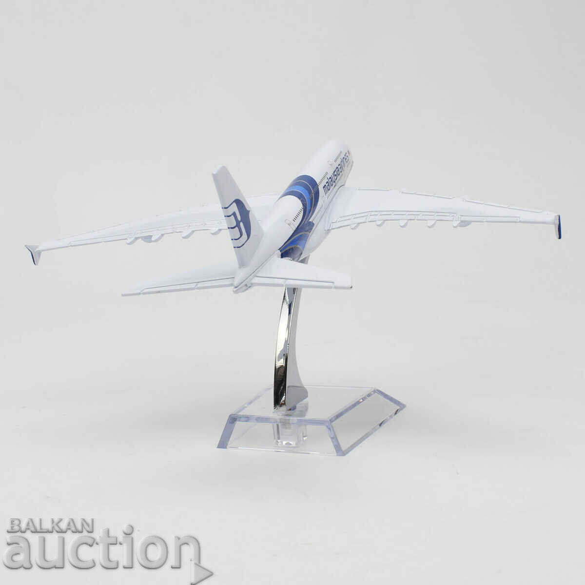 Airbus 380 airplane model model Malaysia Airline metal A380 with price 32.00 BGN | € 16.36