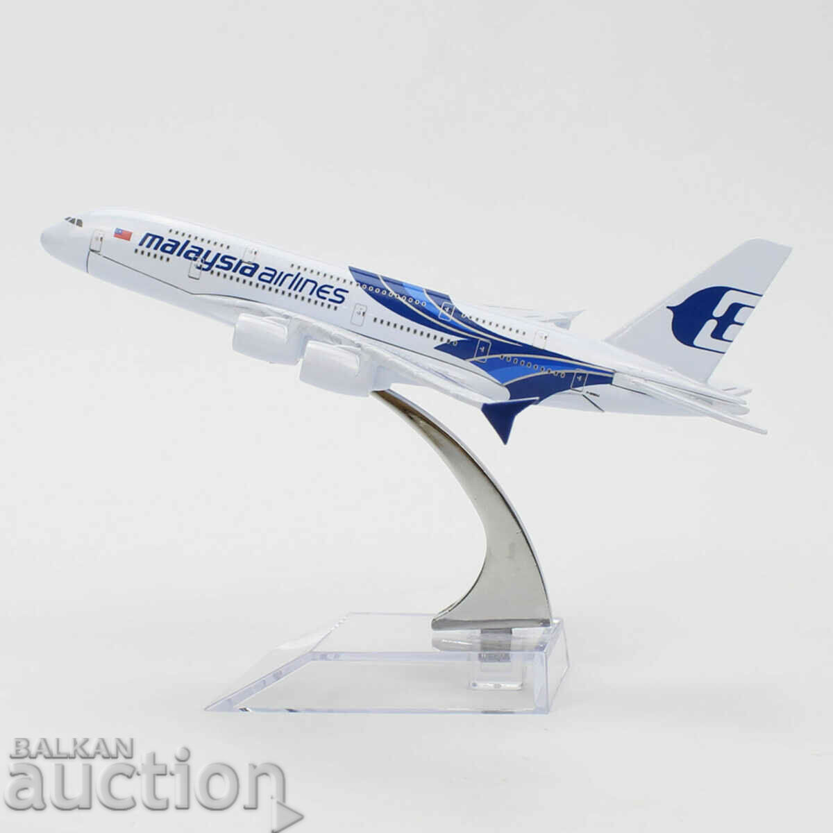 Airbus 380 airplane model model Malaysia Airline metal A380 - 5