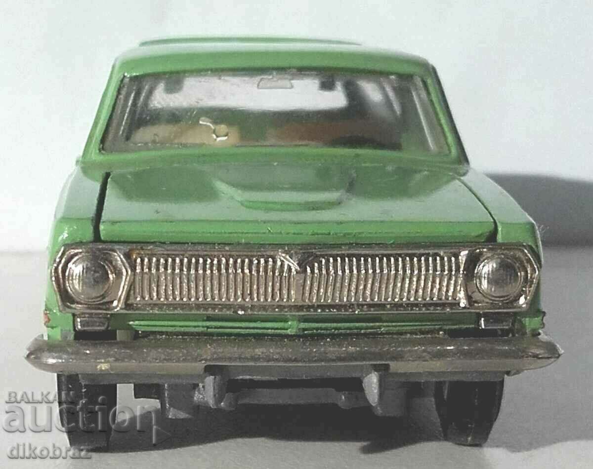 VOLGA GAZ 2402 Κατασκευάζεται στην ΕΣΣΔ με τιμή 149.00 BGN | € 76.18 VOLGA GAZ 2402 Κατασκευάζεται στην ΕΣΣΔ με τιμή 149.00 BGN | € 76.18