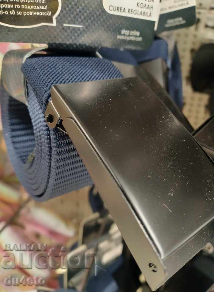 Cureaua ajustabila pentru barbati cu catarama metalica mat in negru cu preț € 8.00 | 15.65 BGN