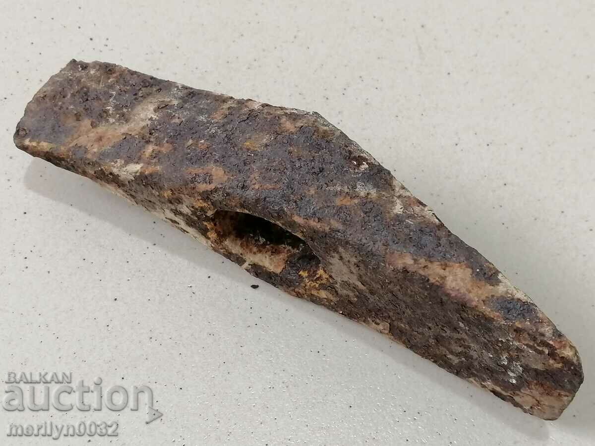 Delivery of Old mason's hammer, ax ax threshing floor, tokmak crowbar