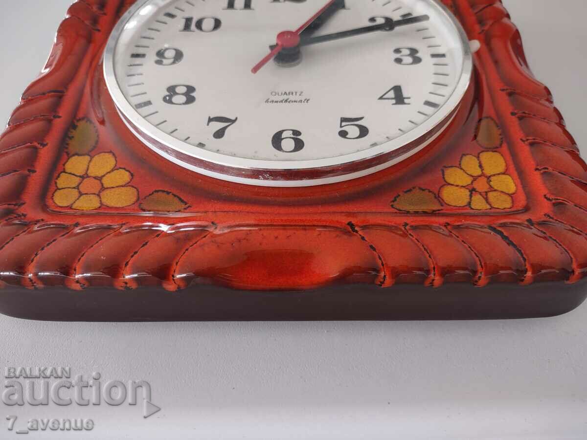 Κεραμικό ρολόι τοίχου Γερμανία ζωγραφισμένο στο χέρι 8.11.2023 με τιμή 99.00 BGN | € 50.62 Κεραμικό ρολόι τοίχου Γερμανία ζωγραφισμένο στο χέρι 8.11.2023 με τιμή 99.00 BGN | € 50.62