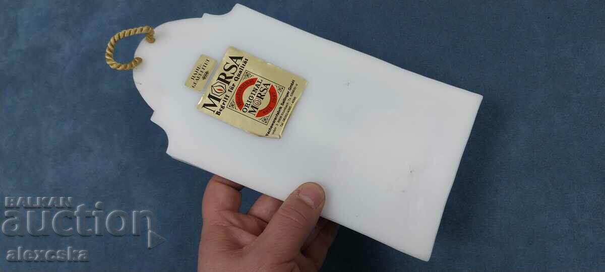 Delivery of Catholic wax icon Delivery of Catholic wax icon