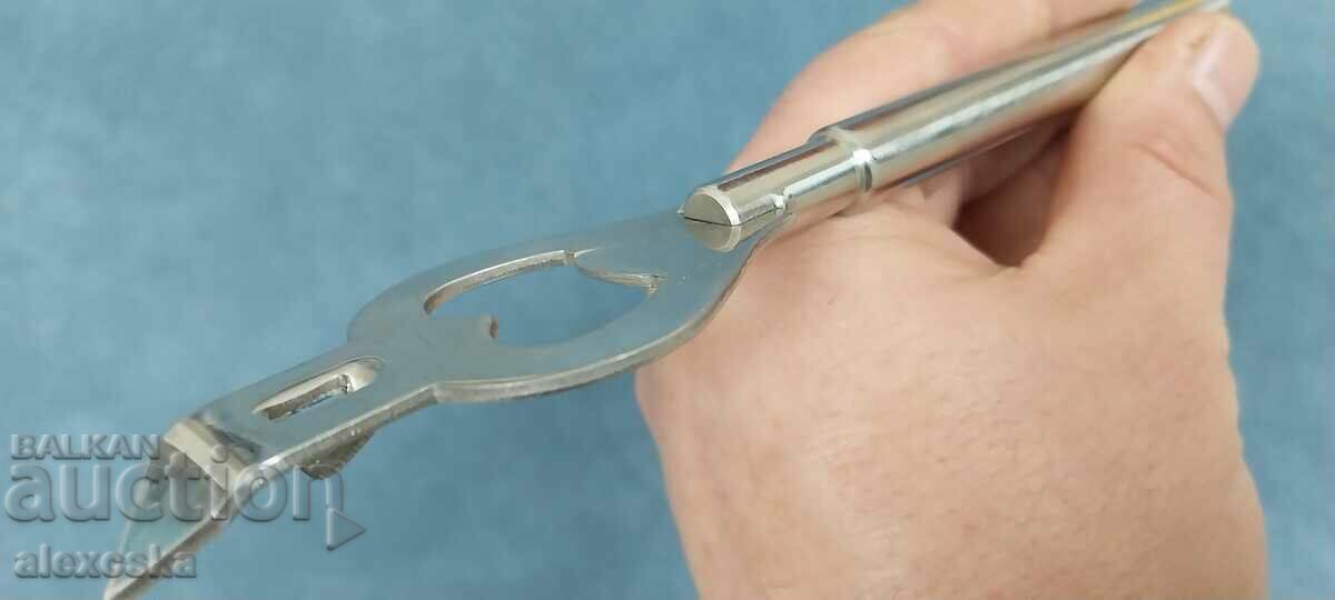 Bar opener with price 15.00 BGN | € 7.67 Bar opener with price 15.00 BGN | € 7.67