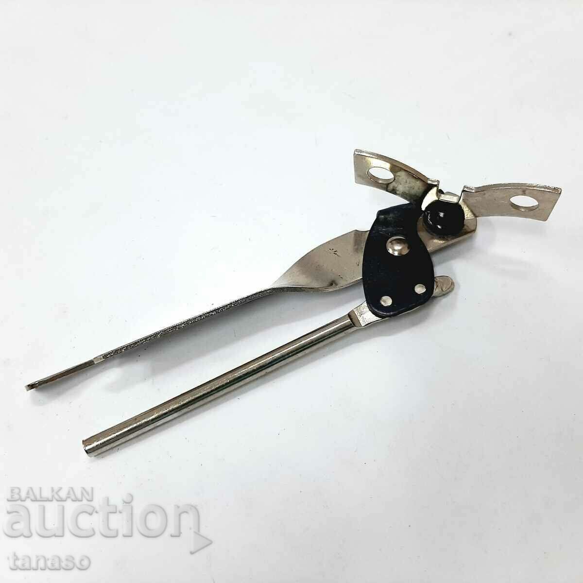 Can and bottle opener, English(12.3) - 5 Can and bottle opener, English(12.3) - 5