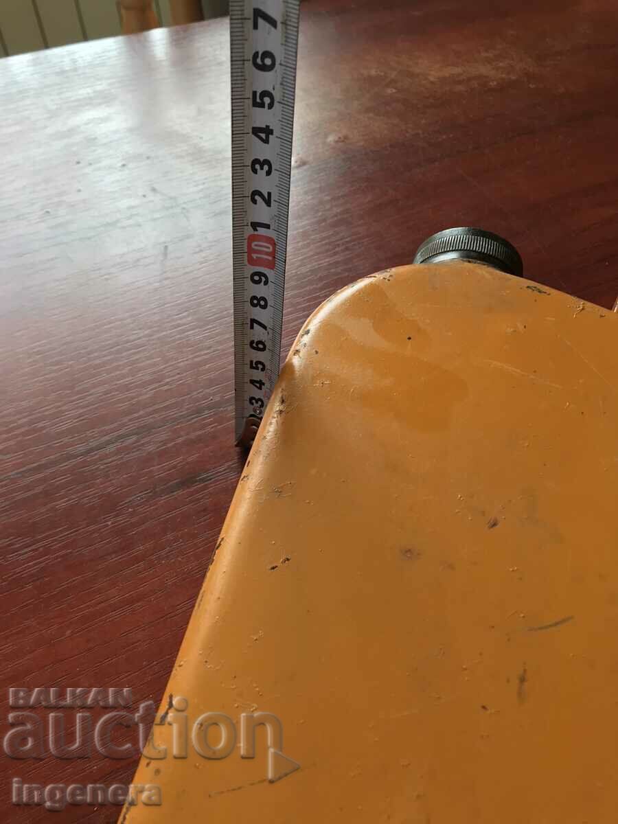 METAL TUBE NARROW TRAPEZOIDAL - ABOUT 6 LITERS HEAVY DUTY FOR FUEL - 6 METAL TUBE NARROW TRAPEZOIDAL - ABOUT 6 LITERS HEAVY DUTY FOR FUEL - 6