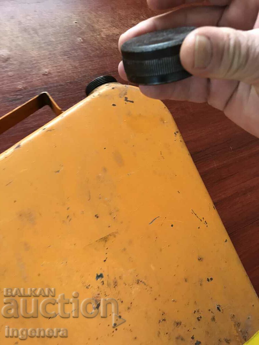 METAL TUBE NARROW TRAPEZOIDAL - ABOUT 6 LITERS HEAVY DUTY FOR FUEL - 7 METAL TUBE NARROW TRAPEZOIDAL - ABOUT 6 LITERS HEAVY DUTY FOR FUEL - 7