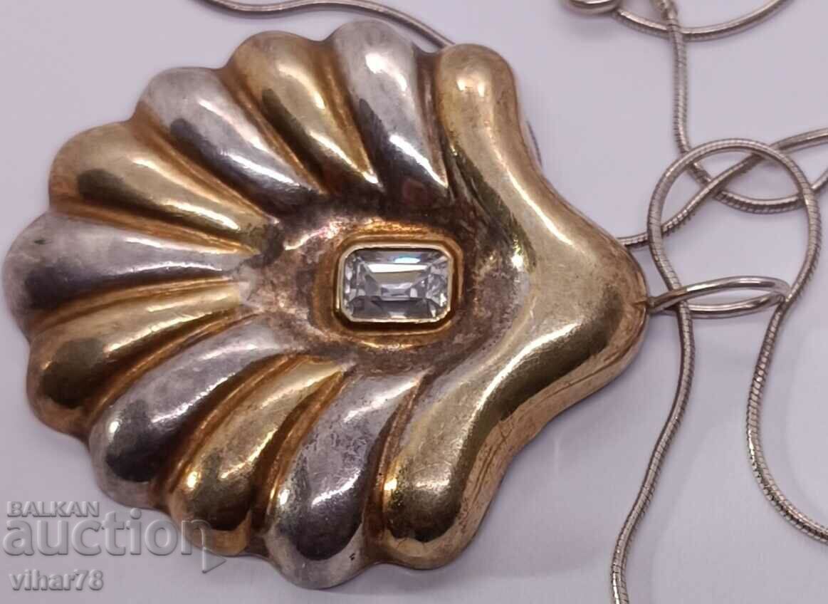 Δημοπρασία Ασημένιο μενταγιόν