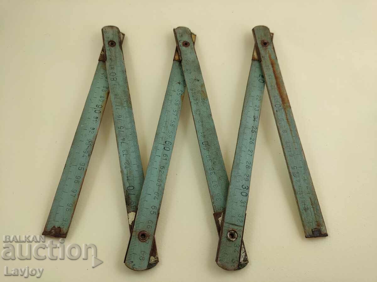 Old carpenter's tape measure *5* with price 5.00 BGN | € 2.56