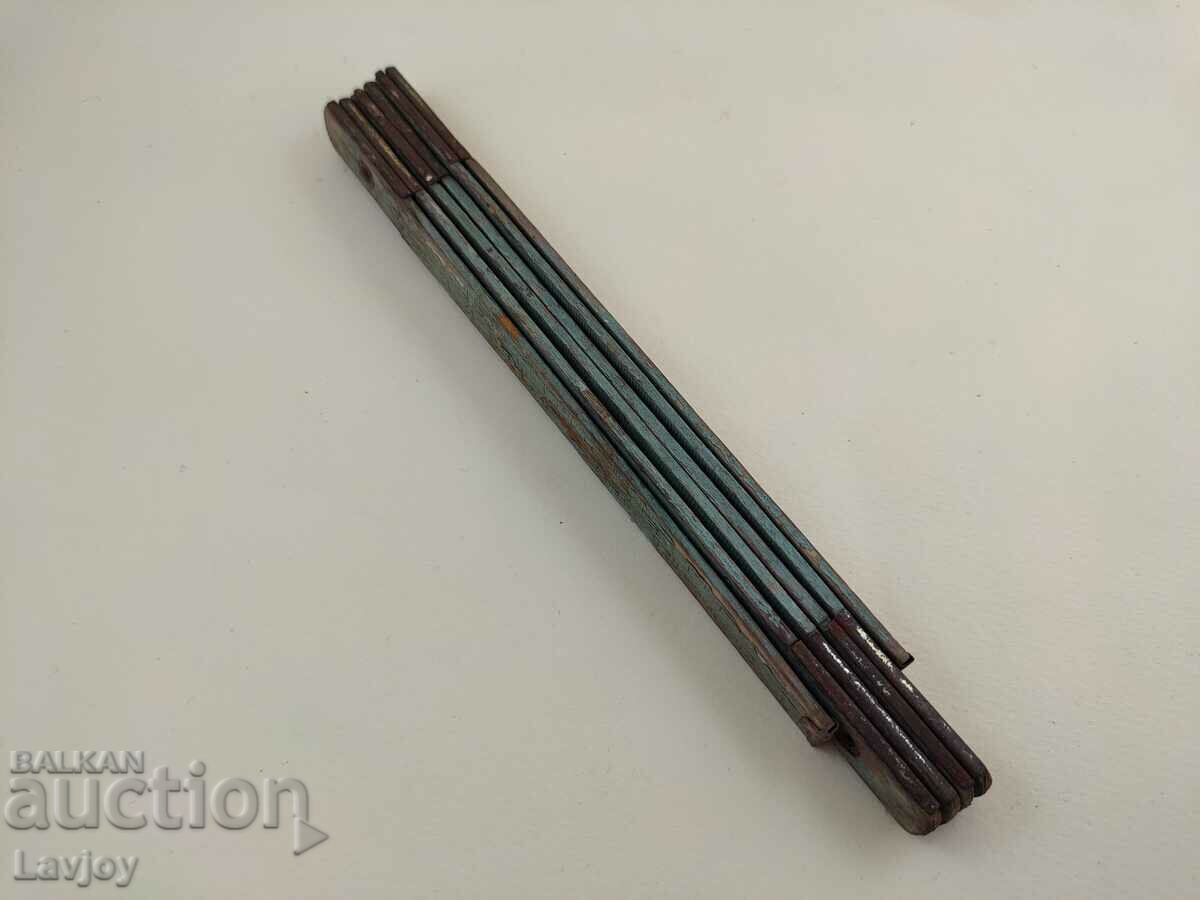 Auction  Old carpenter's tape measure *5*