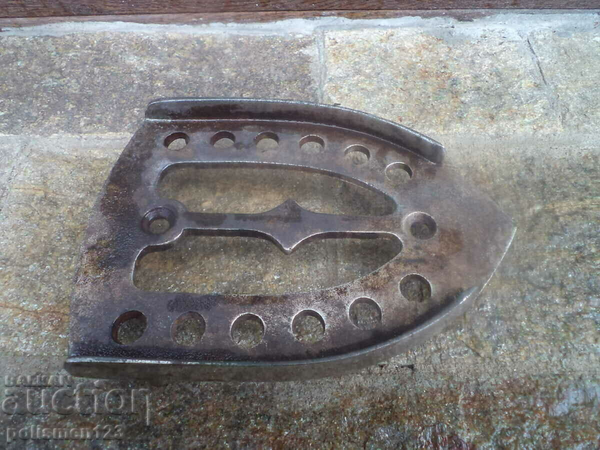 Auction GRILL Auction GRILL