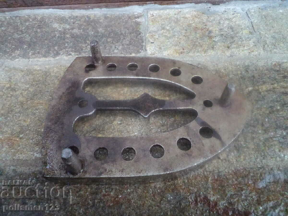 Delivery of GRILL Delivery of GRILL