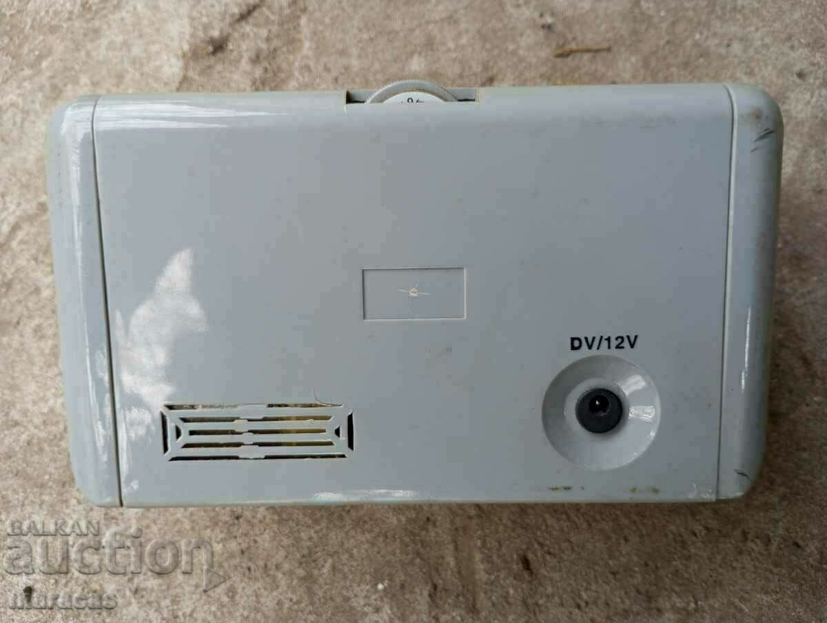 Аукцион Стара банкоброячна машина Аукцион Стара банкоброячна машина