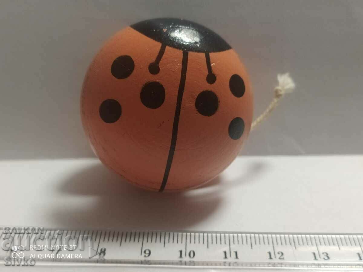 Ladybug, Yo-Yo Ladybug, Yo-Yo