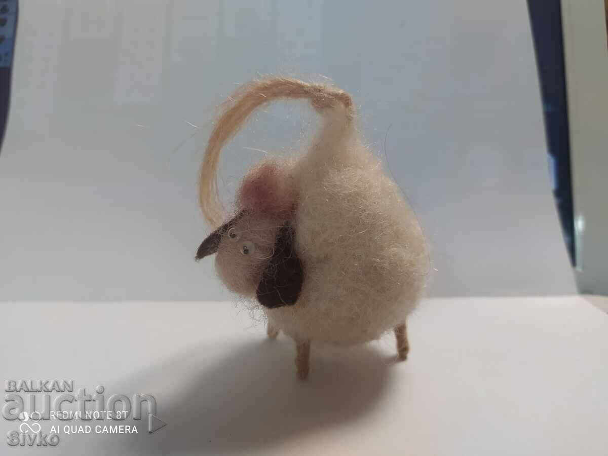 Sheep handmade with price 0.49 BGN | € 0.25 Sheep handmade with price 0.49 BGN | € 0.25