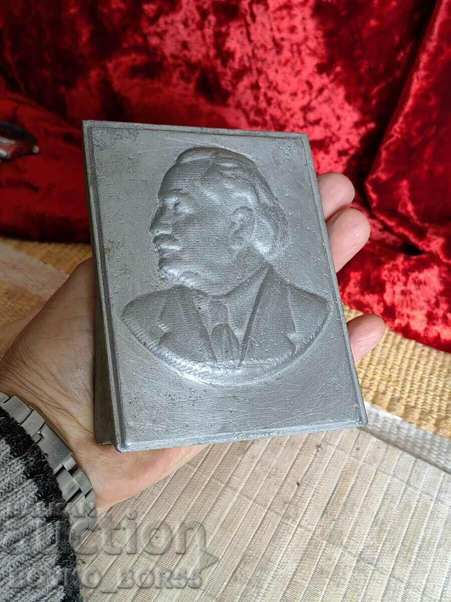 Old Table Bas-Relief Bust Georgi Dimitrov - 7 Old Table Bas-Relief Bust Georgi Dimitrov - 7