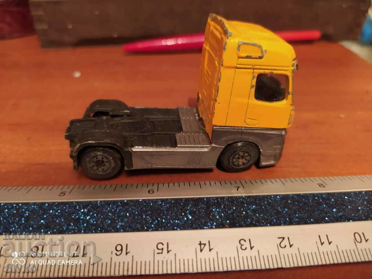 Truck with price 1.99 BGN | € 1.02 Truck with price 1.99 BGN | € 1.02