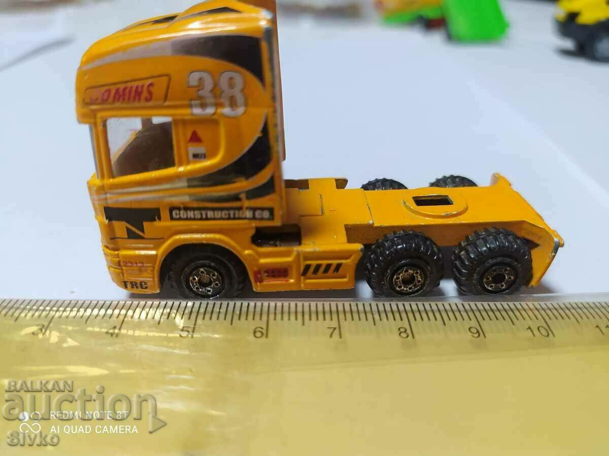 Truck with price 0.99 BGN | € 0.51
