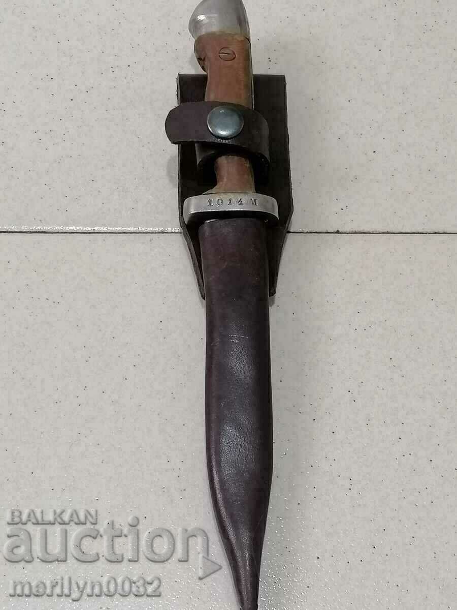 Combat knife with military number plate, baked bakelite - 5 Combat knife with military number plate, baked bakelite - 5