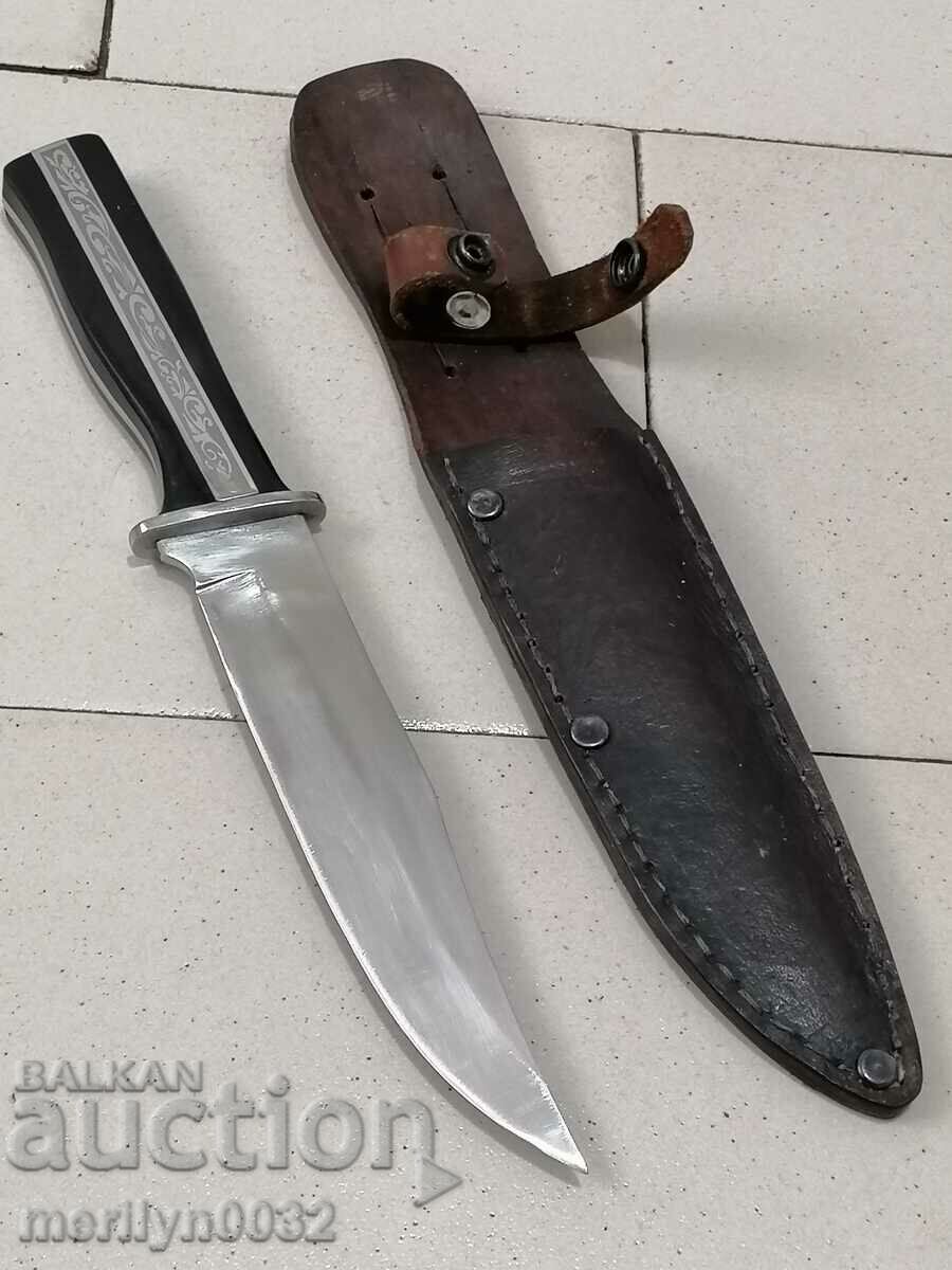 Hunting knife with handle with price 89.00 BGN | € 45.50 Hunting knife with handle with price 89.00 BGN | € 45.50
