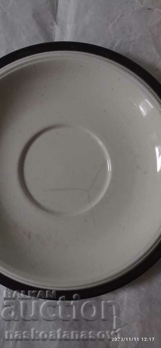 Porcelain saucers "Goebel" - 6 Porcelain saucers "Goebel" - 6