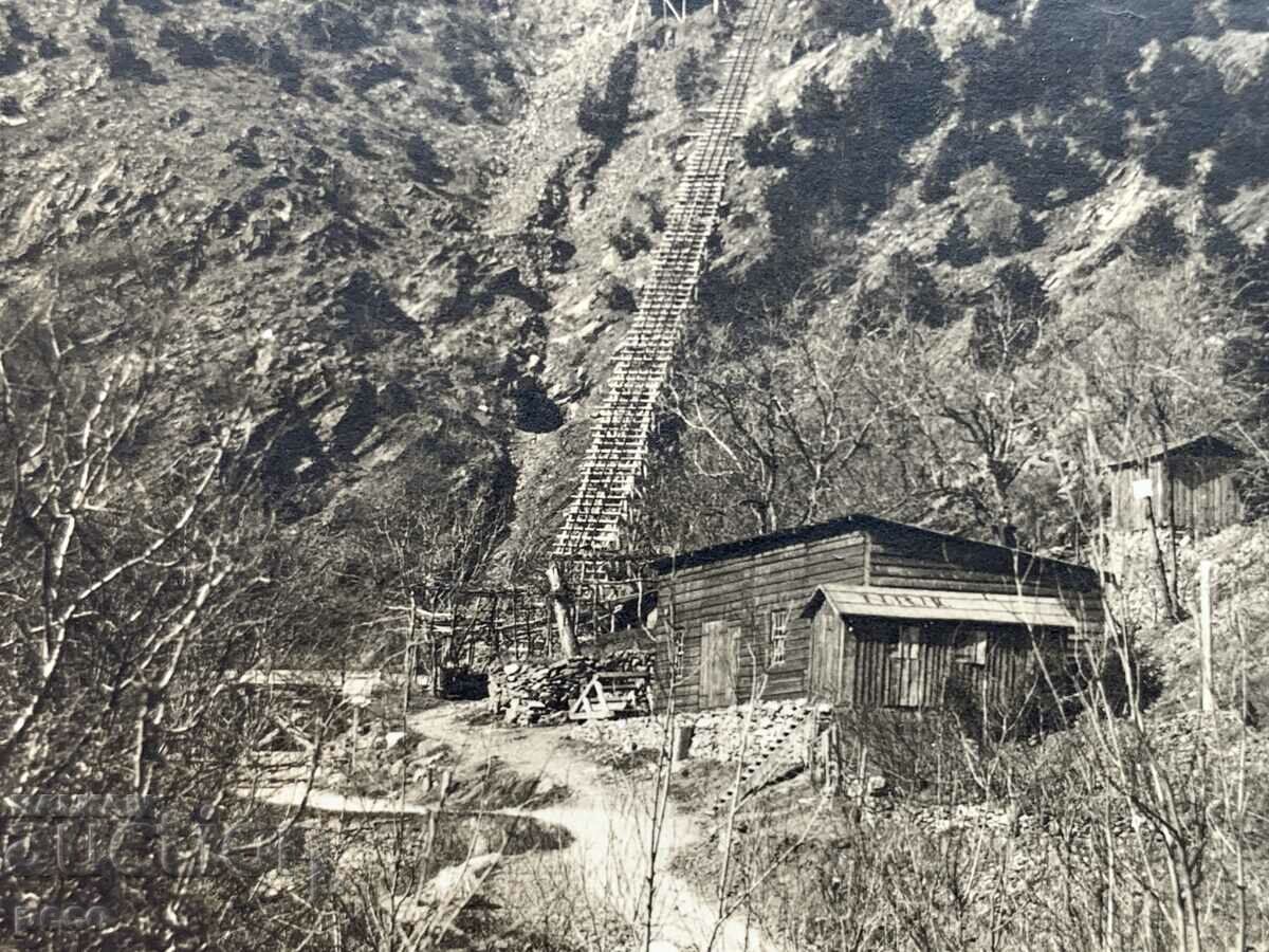 Delivery of Karlovo 1926. Making the electrical installation Delivery of Karlovo 1926. Making the electrical installation