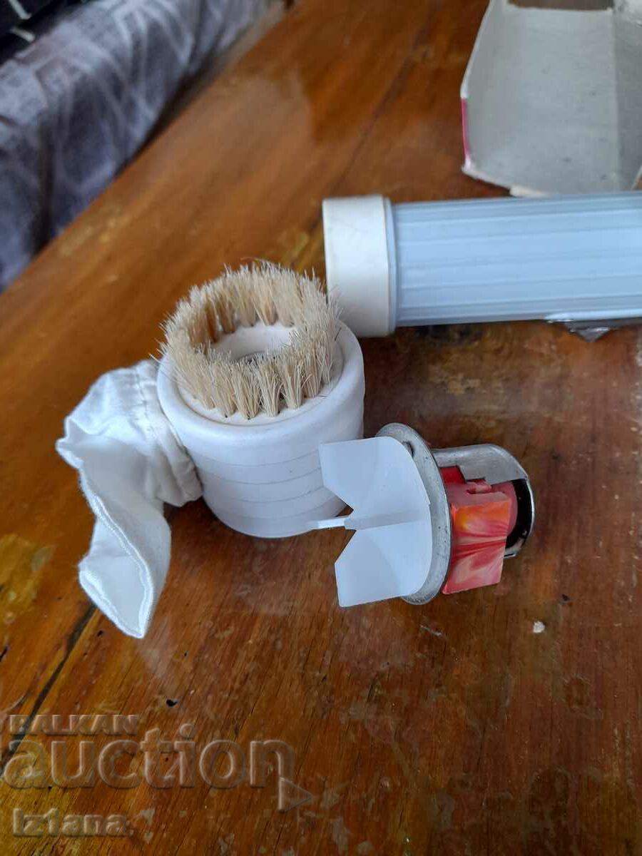 Delivery of Old fan, vacuum cleaner, Sputnik lantern Delivery of Old fan, vacuum cleaner, Sputnik lantern