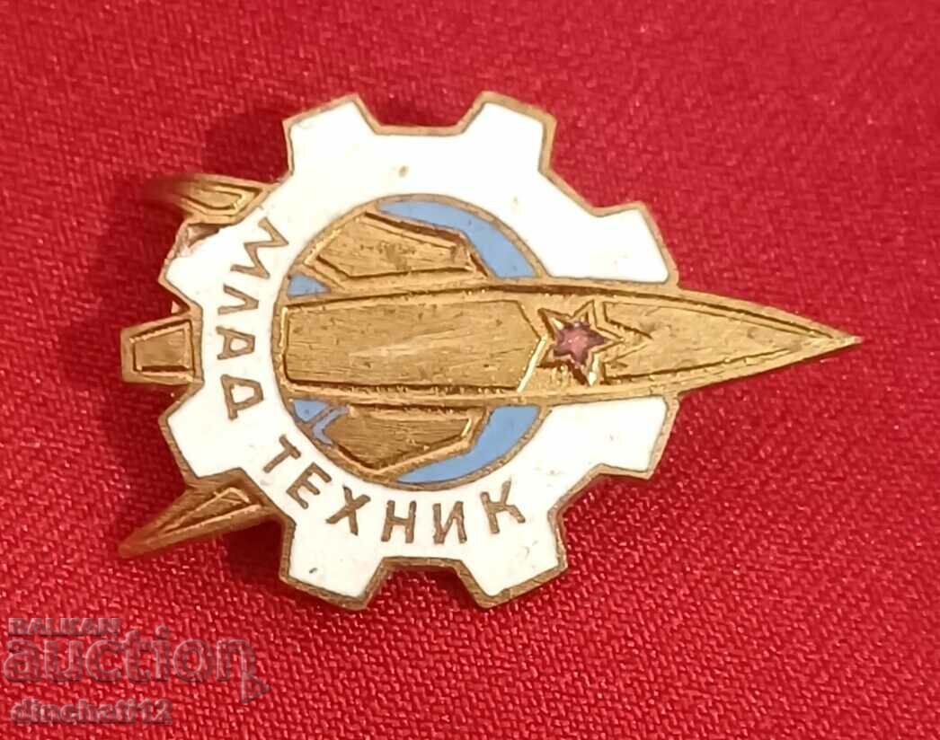 Young Technician badge. Aviation