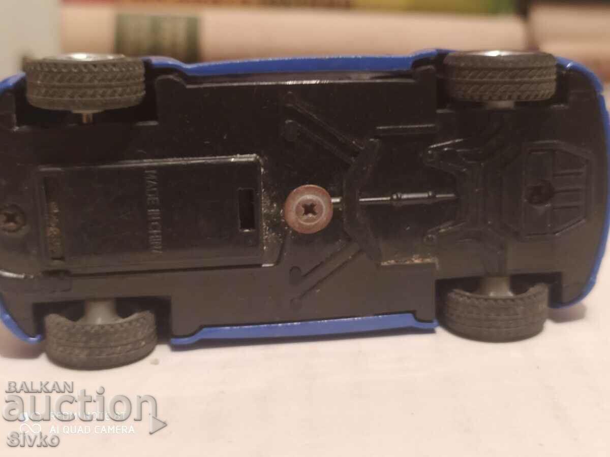 Auction Trolley 4 Auction Trolley 4