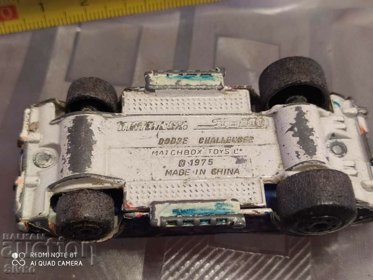 Auction  Dodge challenger stroller Matchbox