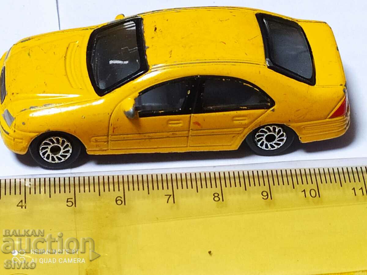 Trolley yellow 3 with price 2.99 BGN | € 1.53 Trolley yellow 3 with price 2.99 BGN | € 1.53