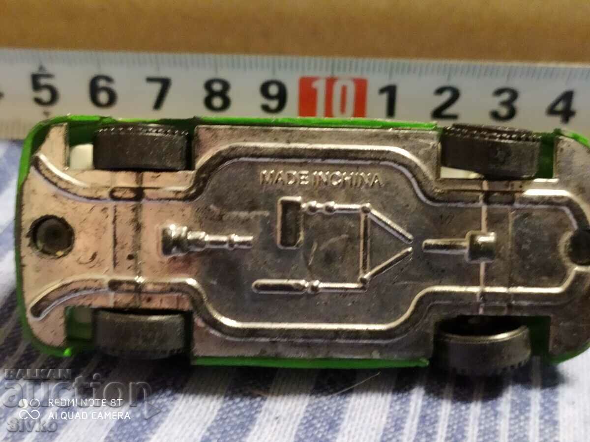 Аукцион Количка зелена Аукцион Количка зелена